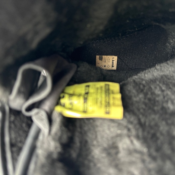 Kamik Lunar Boots, Size 8 - Picture 6 of 11